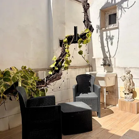 Lägenhet La Pergola Del Centro