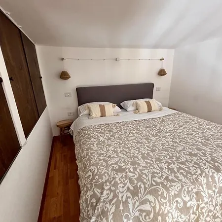 Lägenhet La Pergola Del Centro *