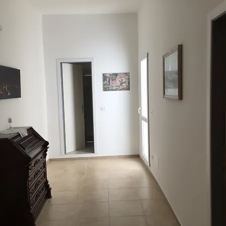 شقة La Pergola Del Centro برينديسي